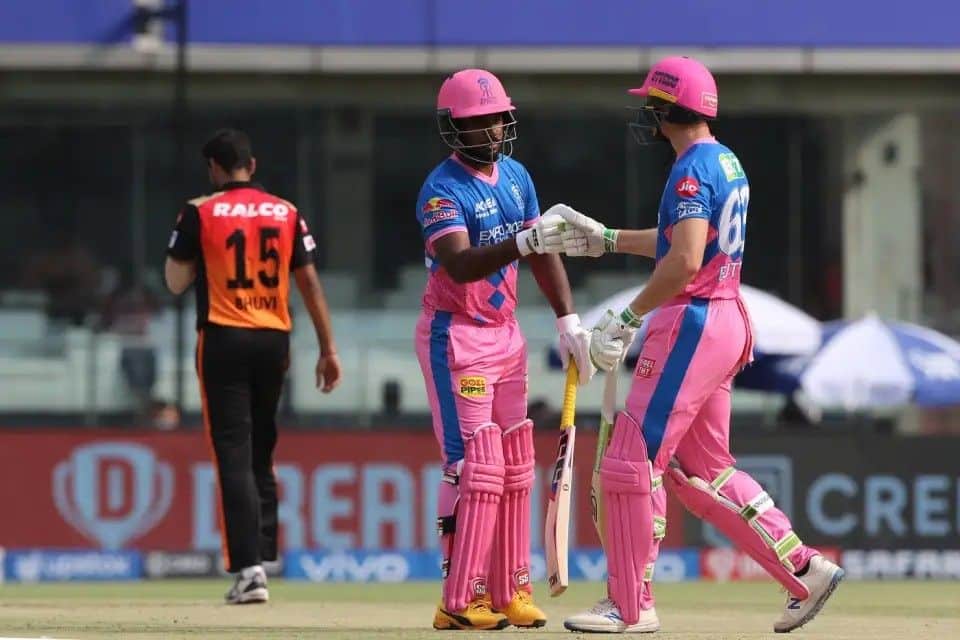 220/3 vs Sunrisers Hyderabad 220/3 vs Sunrisers Hyderabad